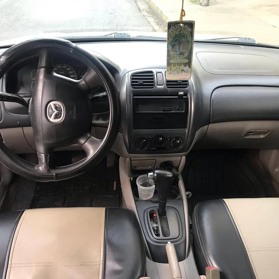 Consola YELEW - MAZDA 323 - HAIMA FREMA - FORD LASER