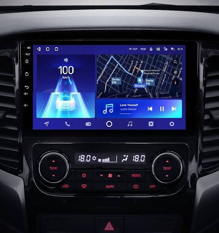 Consola para Mitsubishi Triton 2015 (9 pulgadas, AC manual, negro UV)