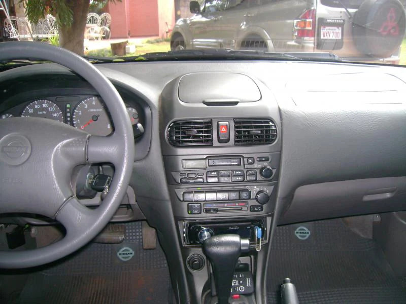Consola YELEW - NISSAN SUNNY