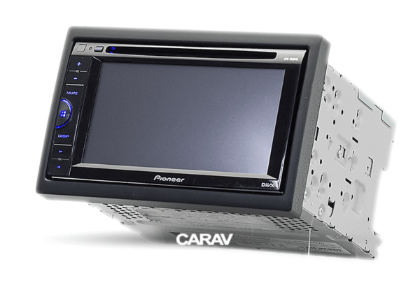 11-122b Consola CARAV - MAZDA (323)