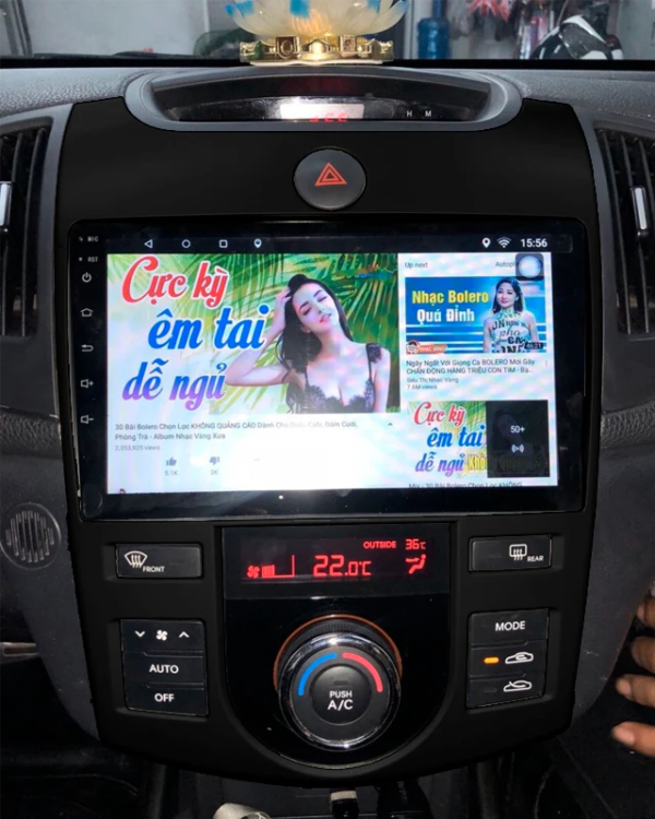 Consola para KIA Forte AC/A Silver 2009 (9 Pulgadas)